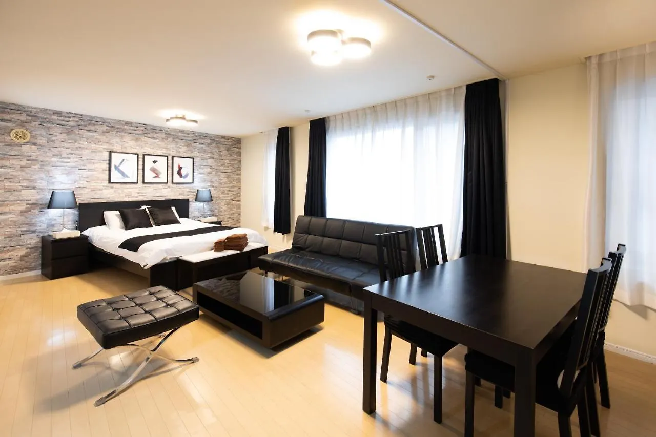 Granado Roppongi Apartment Tokyo